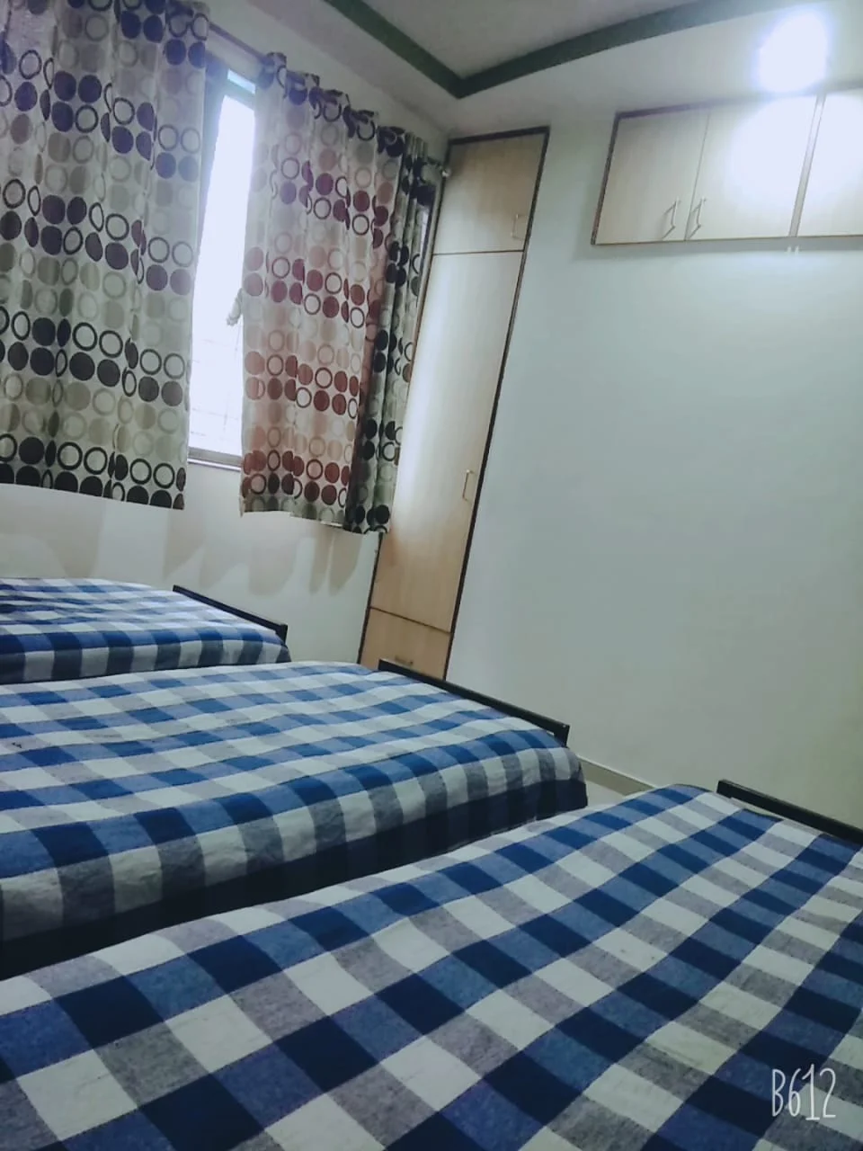 3 Sharing Bedroom Boys PG with Attached Western Washroom – Nerul West Sector 18