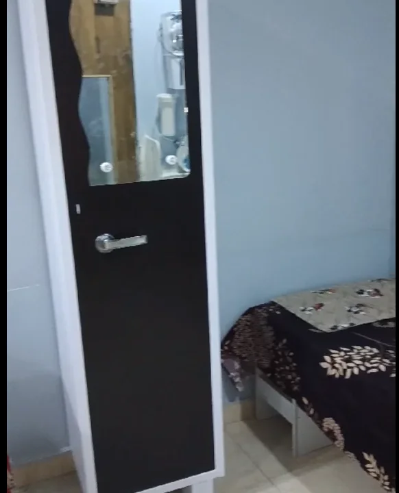 Single Room Boys PG in Nerul West Sector 18 – Fully Furnished